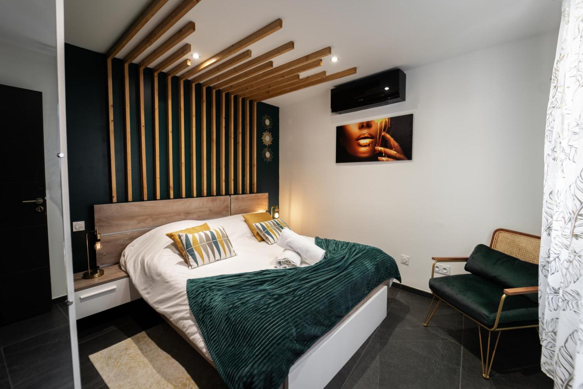 Loft 150 M2 Jacuzzi, Sauna Et Massage Blagnac Luaran gambar